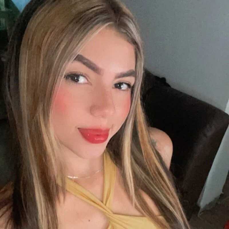 _Emmaa_Queen_ — FansOnlyX creator profile