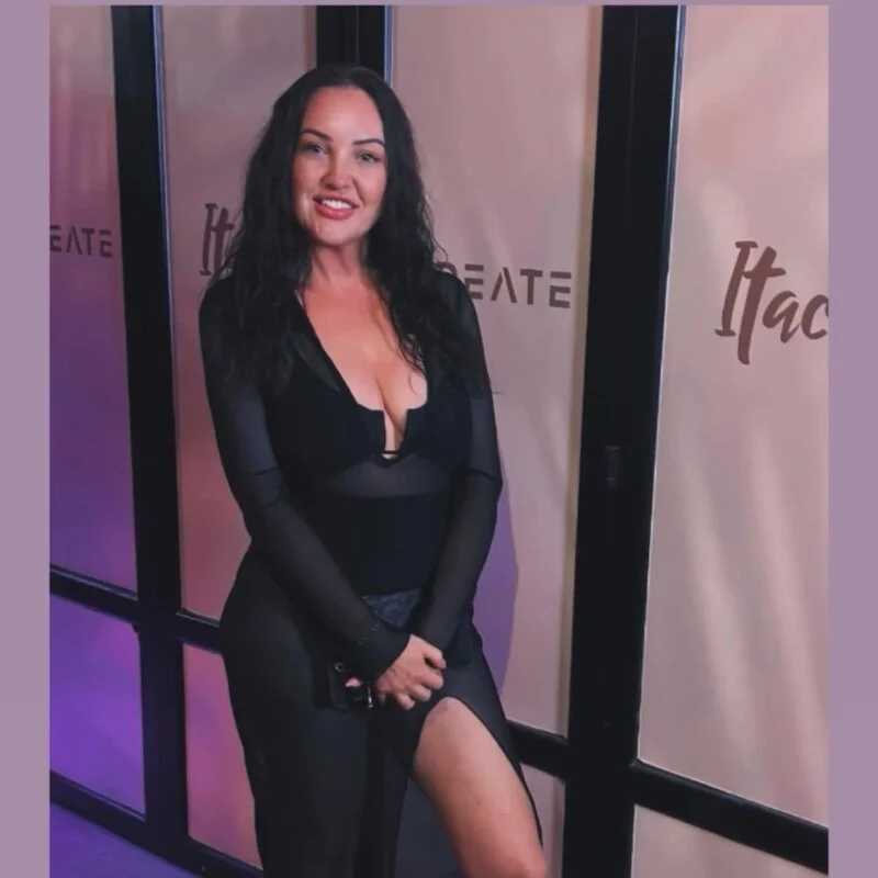 Ladyluxee — FansOnlyX creator profile