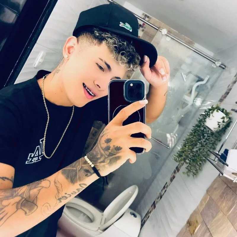 NaimVoss — FansOnlyX creator profile
