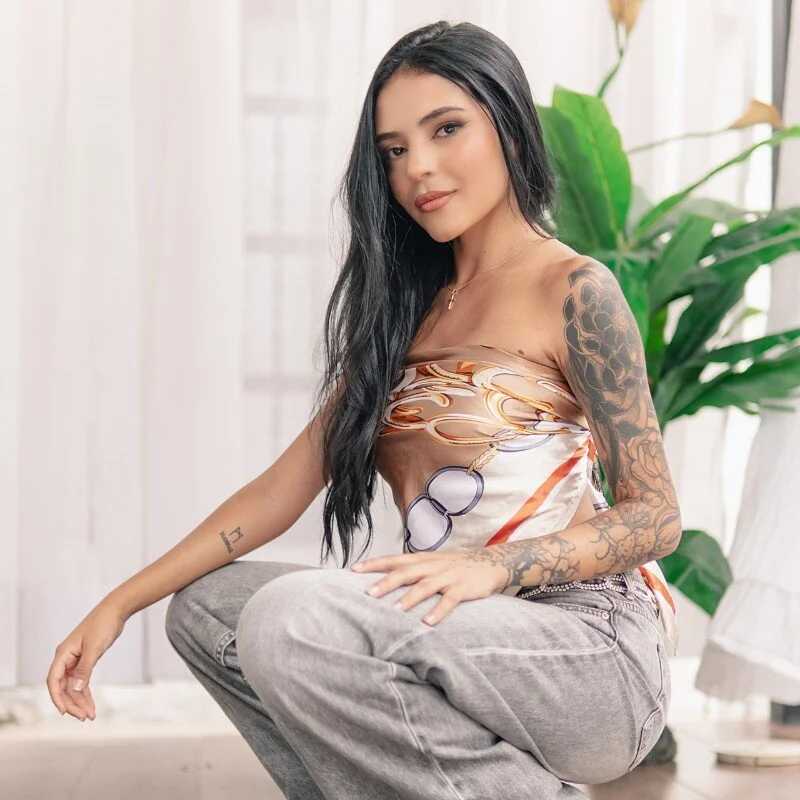 ArianaWest1 — FansOnlyX creator profile