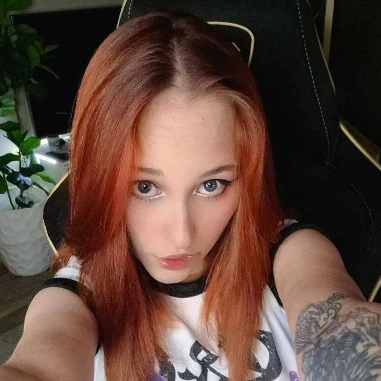 MaryRace — FansOnlyX creator profile