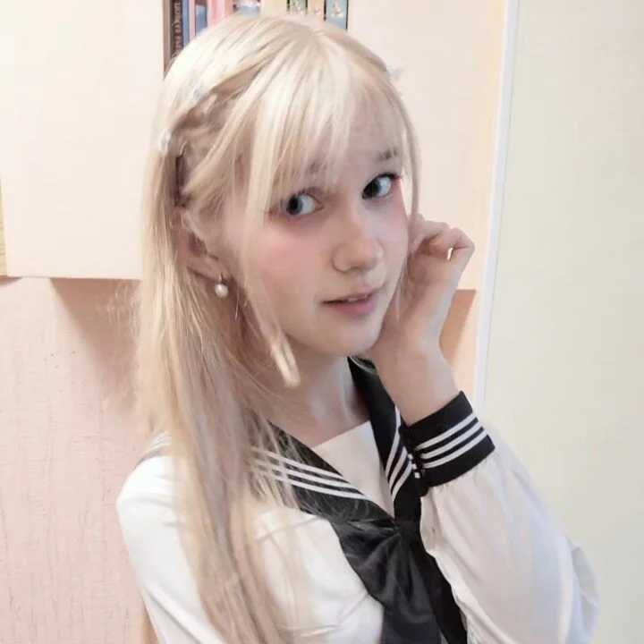AnabelWolanin — FansOnlyX creator profile