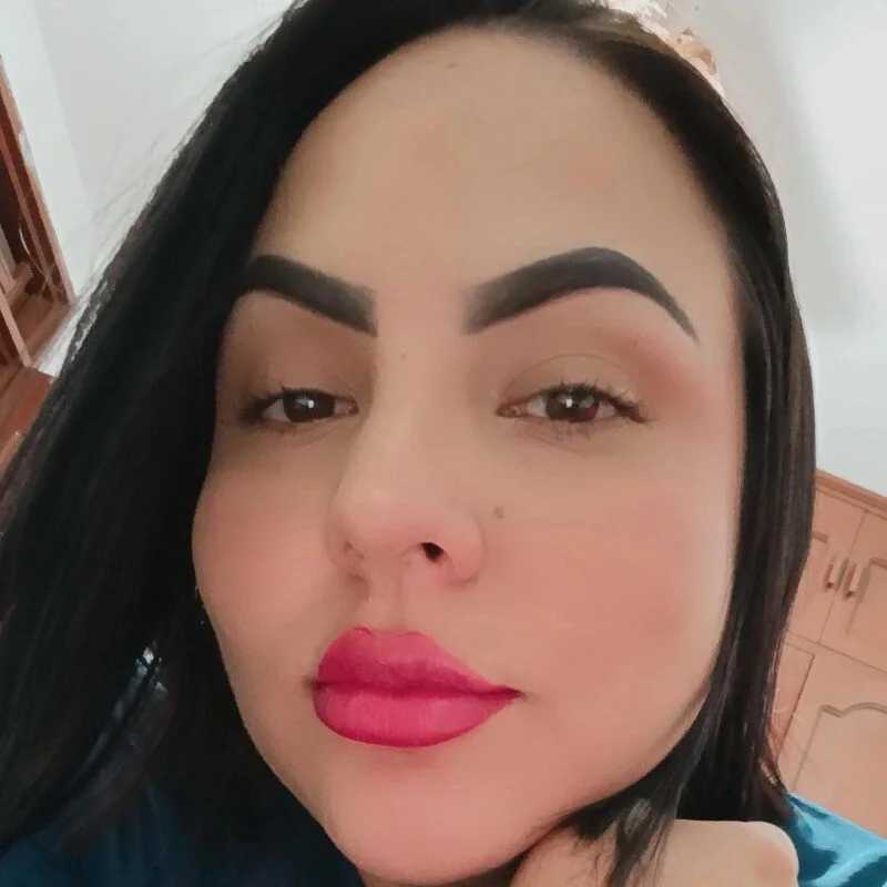 Curvy_sexyvalen — FansOnlyX creator profile