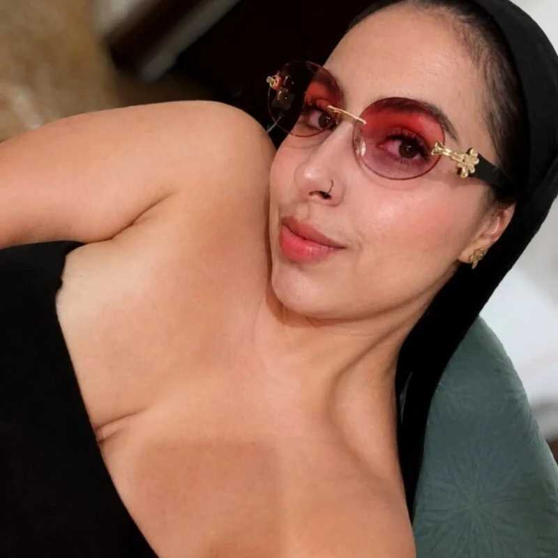 Isabellaluxe02 — FansOnlyX creator profile