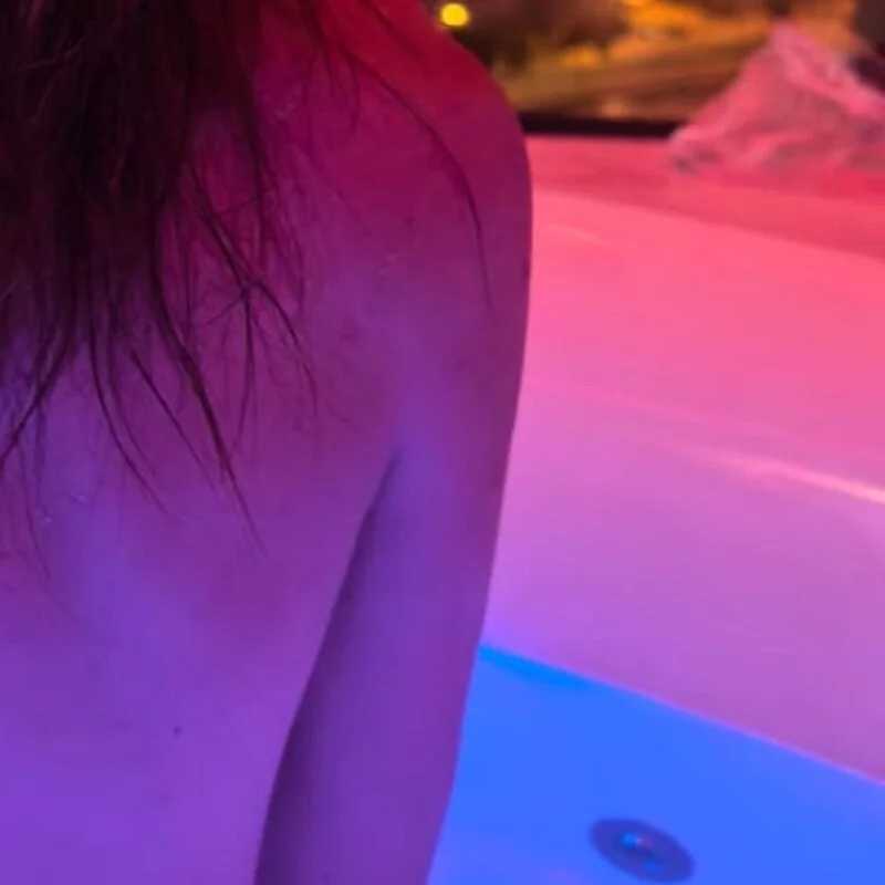 NaughtyNinaa322 — FansOnlyX creator profile