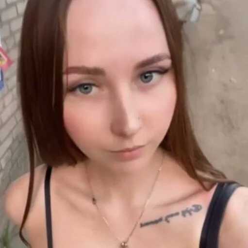 lesi_moonnie — FansOnlyX creator profile