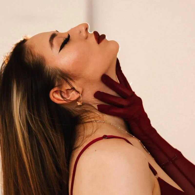 Fiona-Love — FansOnlyX creator profile