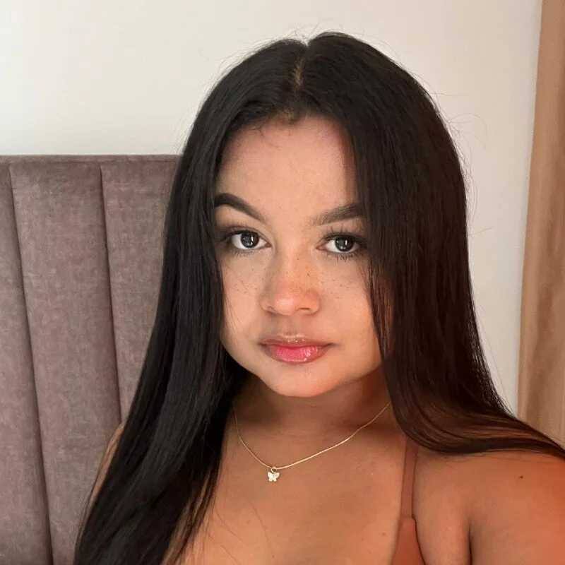 ValeeFox1 — FansOnlyX creator profile