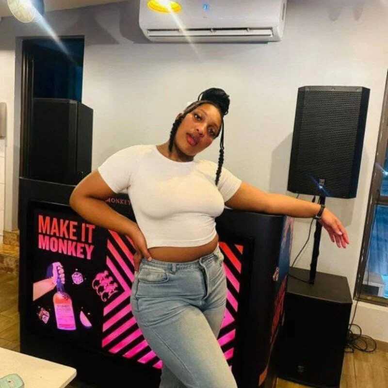 Dope_Chick — FansOnlyX creator profile