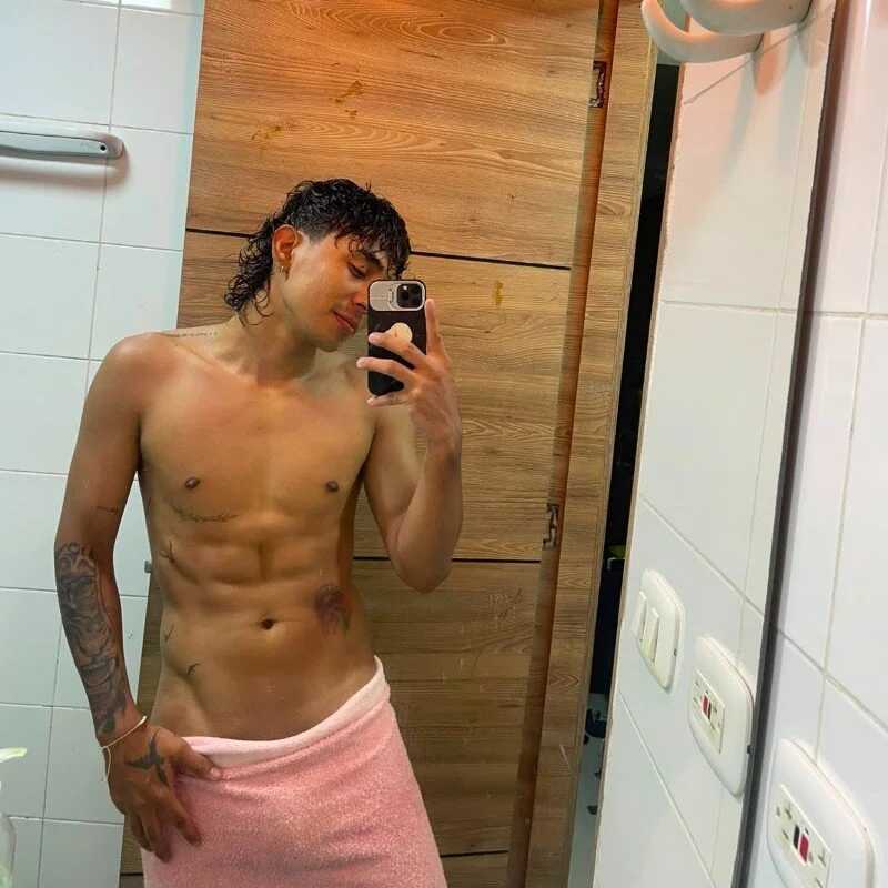 noah_sexy — FansOnlyX creator profile