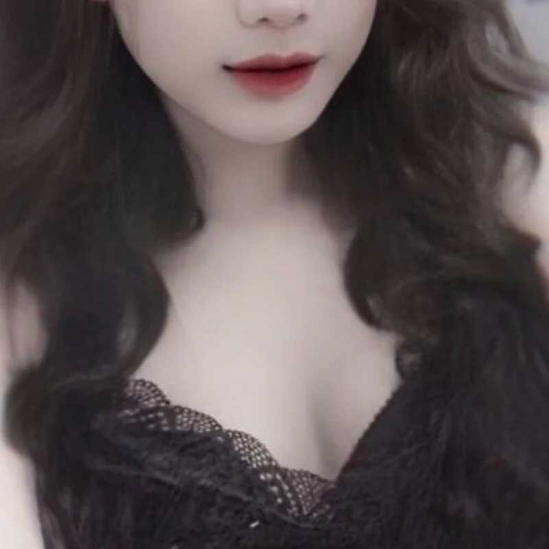 Rii_su — FansOnlyX creator profile