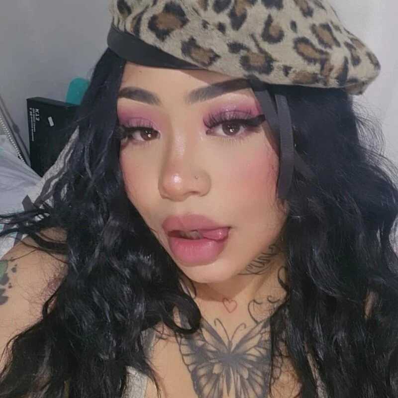 roxanne_damm — FansOnlyX creator profile
