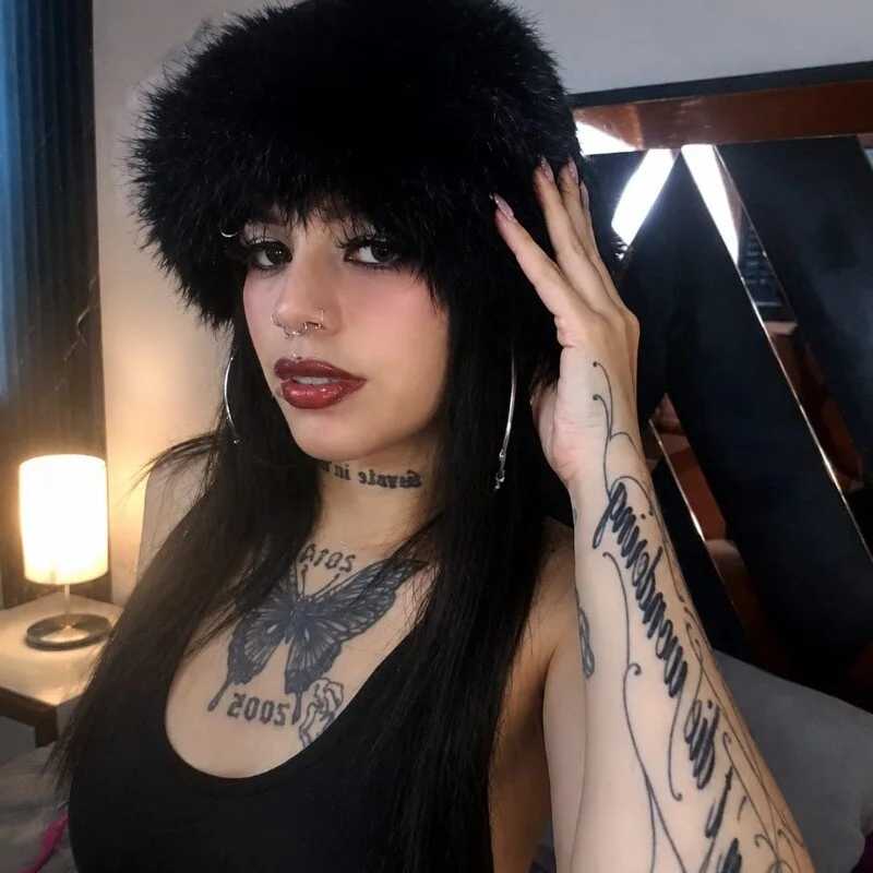 AuroraDiaz — FansOnlyX creator profile