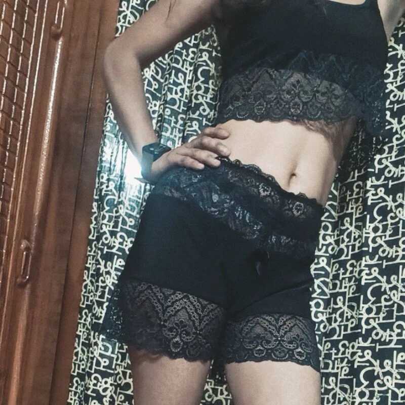 REVA_DARLING — FansOnlyX creator profile