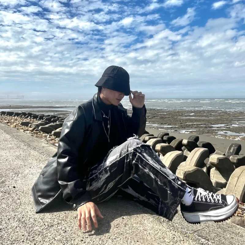Jimioio — FansOnlyX creator profile