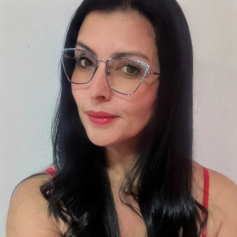 AnikaRose — FansOnlyX creator profile