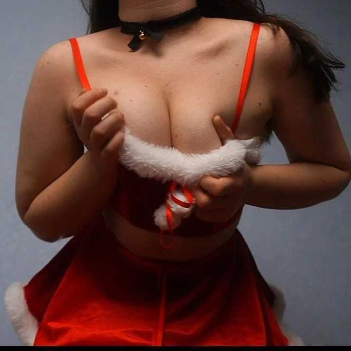 SweetieEva18 — FansOnlyX creator profile
