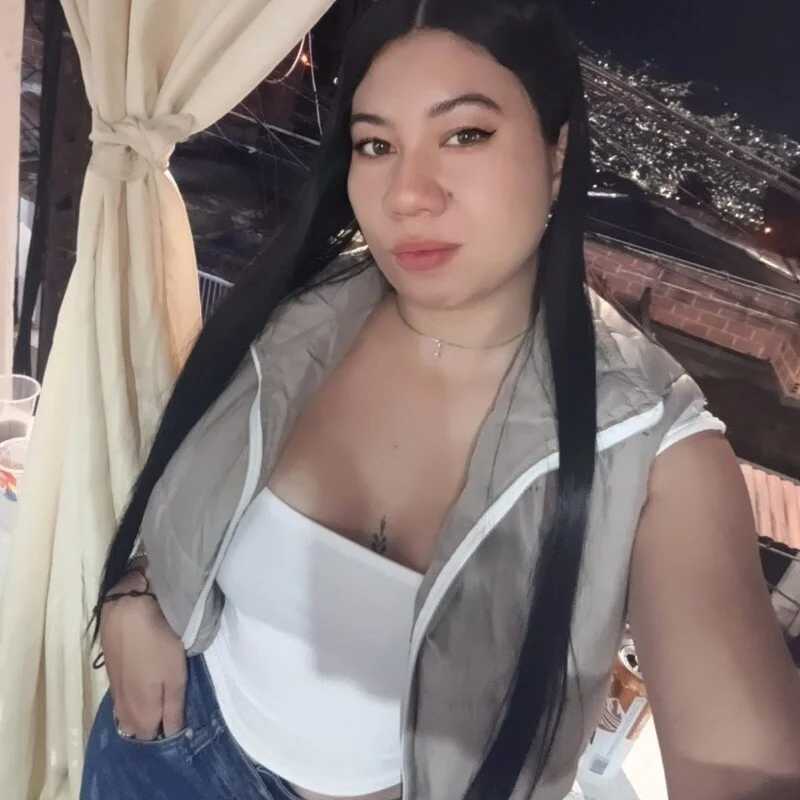 lunaa_hart — FansOnlyX creator profile