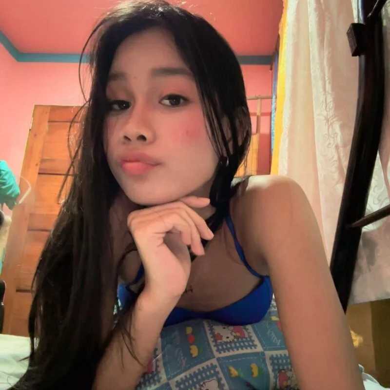 SexySweetSlim — FansOnlyX creator profile