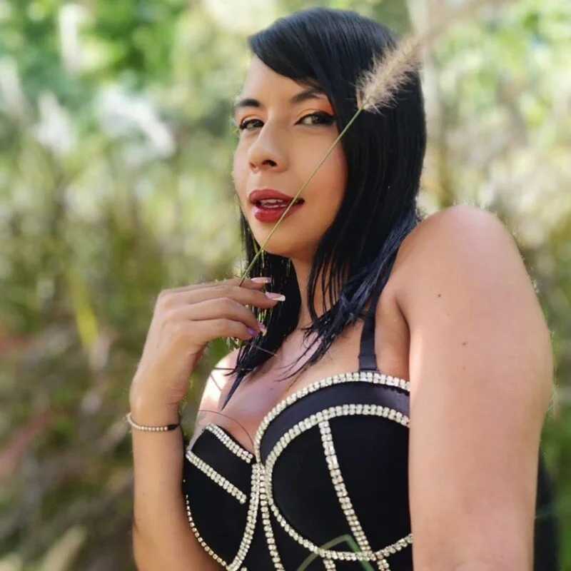 MishaKinki — FansOnlyX creator profile