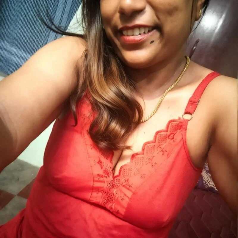 tamilponnusilk — FansOnlyX creator profile