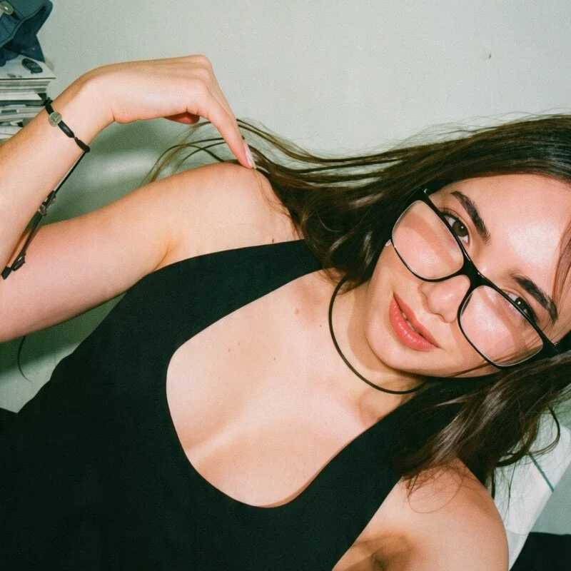 Yulieth_Valentina — FansOnlyX creator profile