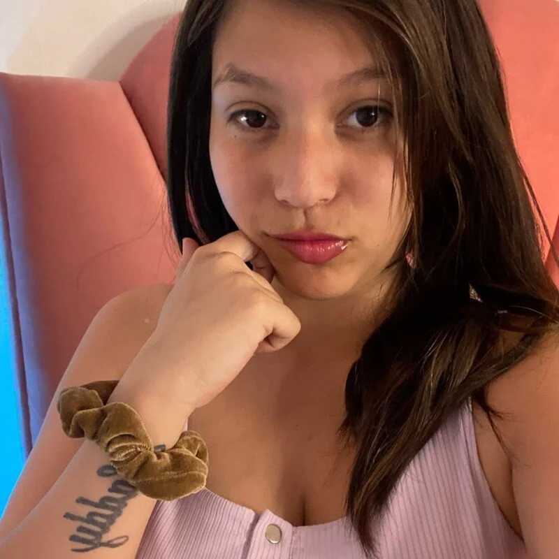 cataleya_18_ — FansOnlyX creator profile