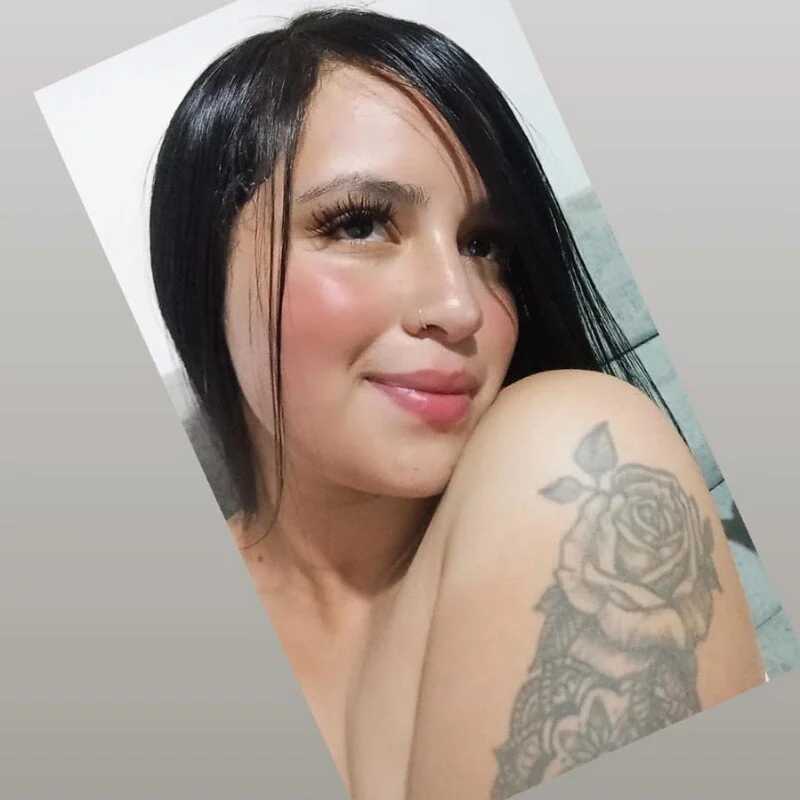 Mia-Jewel — FansOnlyX creator profile