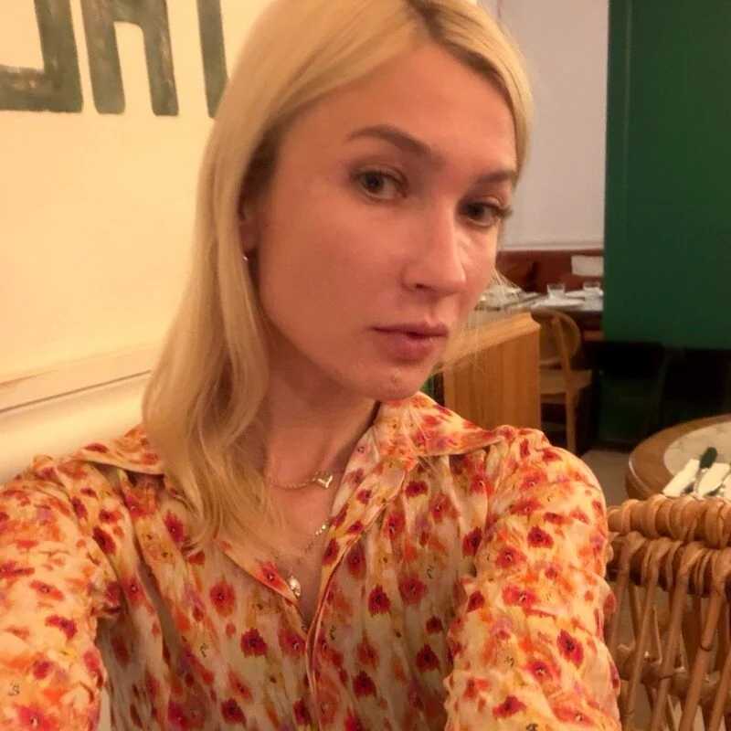 AngelJeni — FansOnlyX creator profile