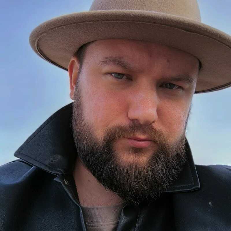 Ole_Plus — FansOnlyX creator profile