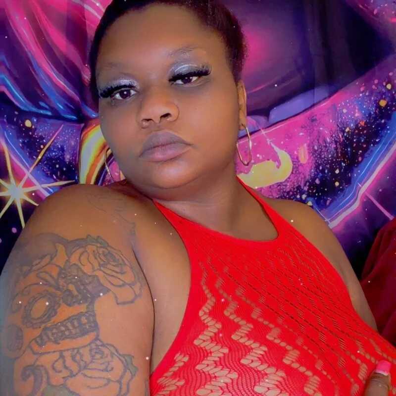ThickHoneyX — FansOnlyX creator profile