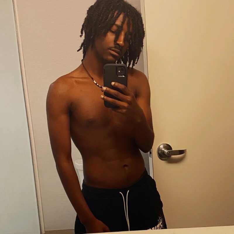 Kingslxsher32 — FansOnlyX creator profile