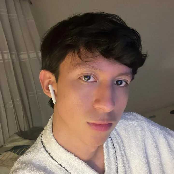 philip_twinkk — FansOnlyX creator profile