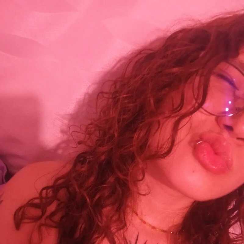 NyxViolet — FansOnlyX creator profile