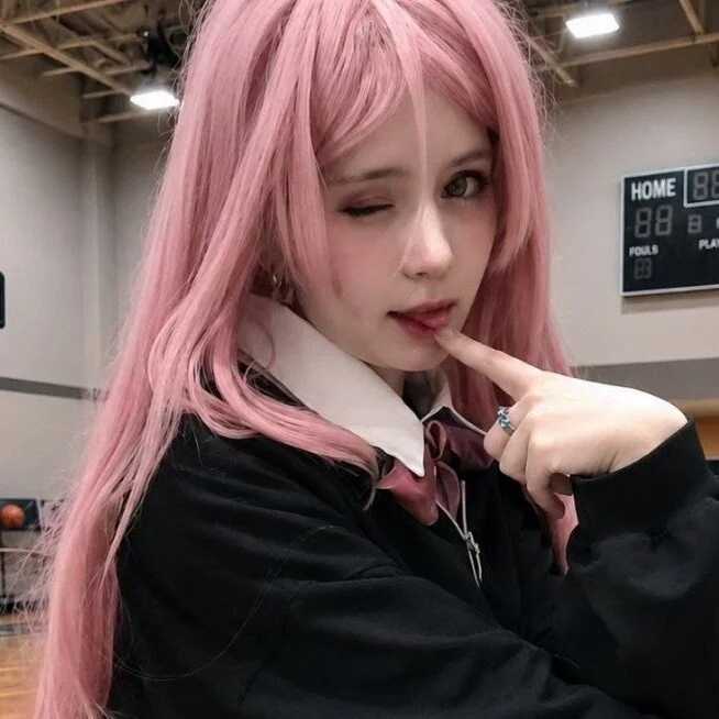 AmiMinie — FansOnlyX creator profile