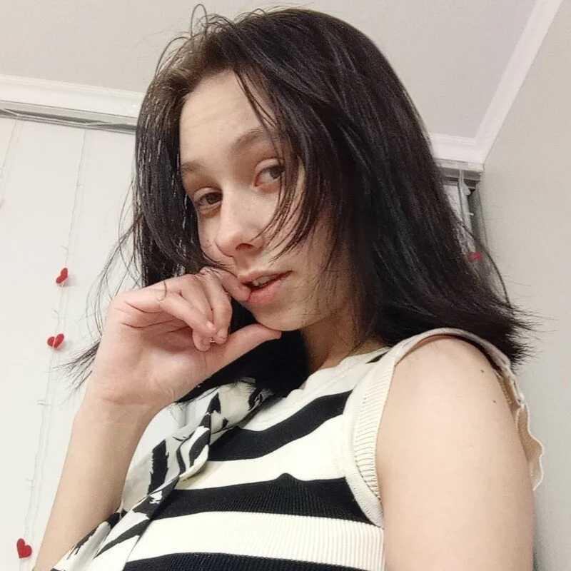 Aliancicy — FansOnlyX creator profile