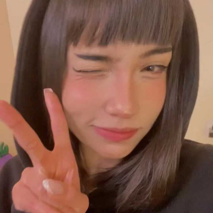 ling_meow — FansOnlyX creator profile