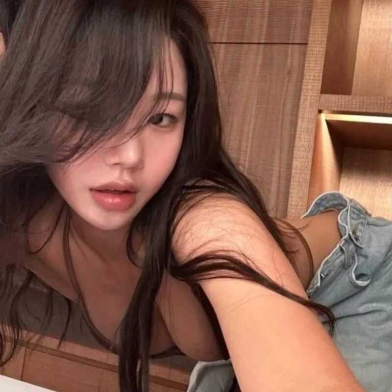 Cums_hot — FansOnlyX creator profile