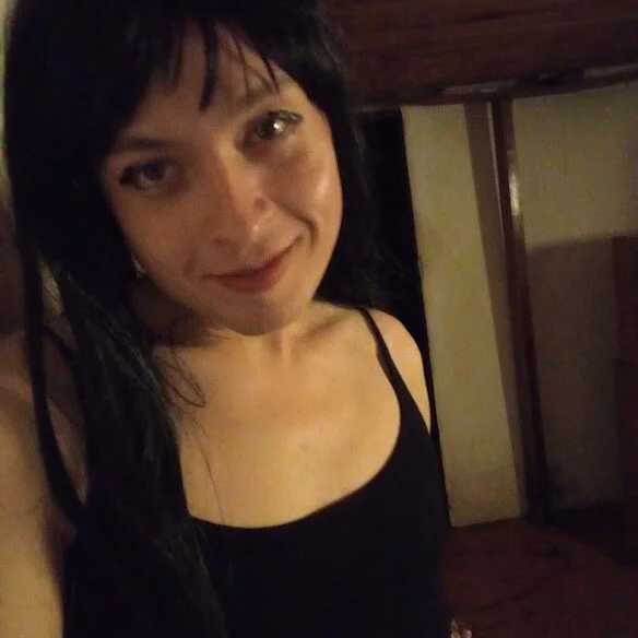 anitasmiles — FansOnlyX creator profile