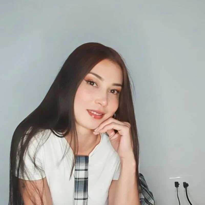 Coralay_Willow — FansOnlyX creator profile