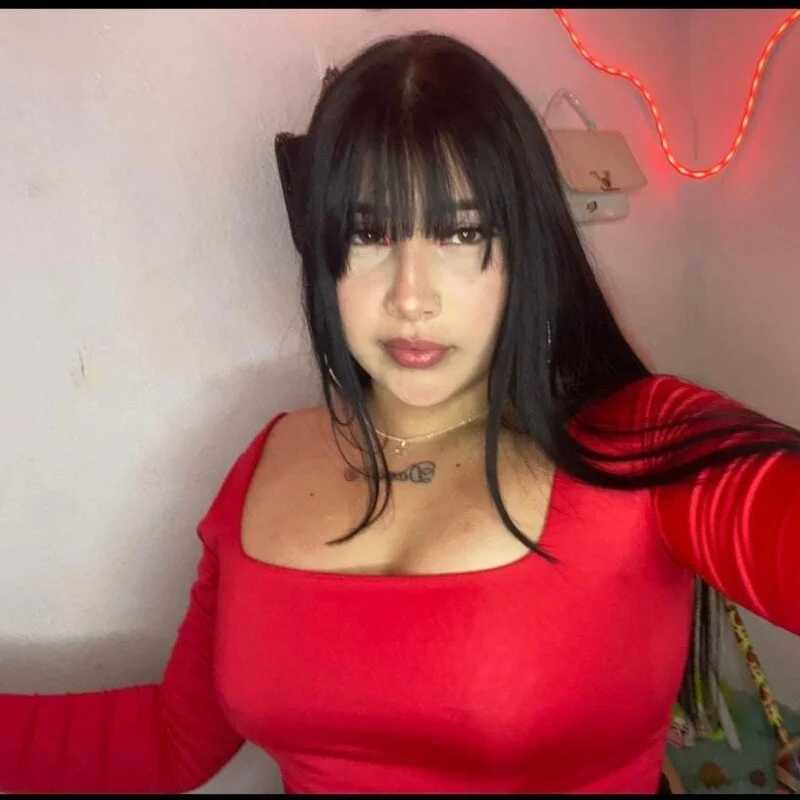violet_rouss — FansOnlyX creator profile