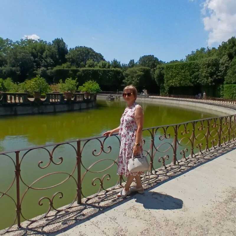 AnnetSavage — FansOnlyX creator profile