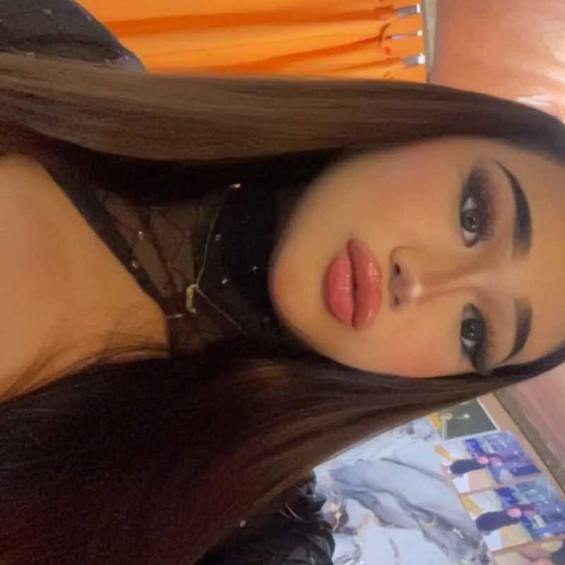 OliviaFoxTs — FansOnlyX creator profile