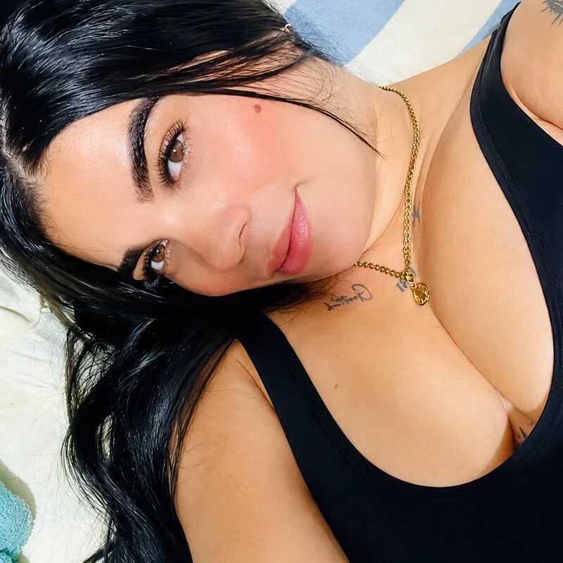 Siri_Luxx — FansOnlyX creator profile