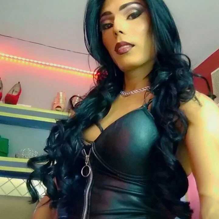 iris_goddessofthesky — FansOnlyX creator profile