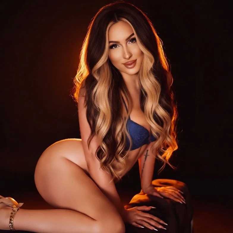 JoleneJade — FansOnlyX creator profile