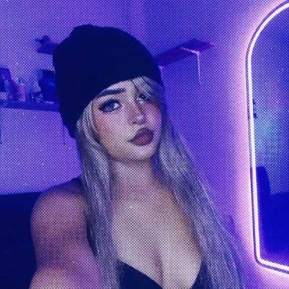 Nika_quin — FansOnlyX creator profile