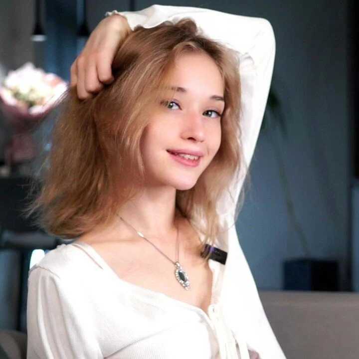 ItsMiaRosee — FansOnlyX creator profile