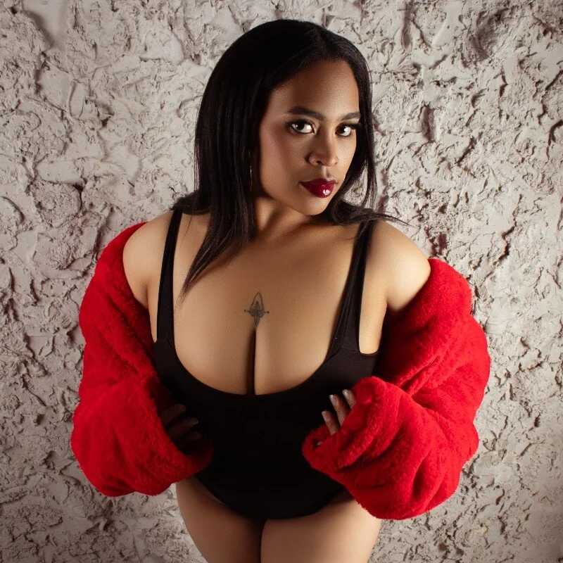 Bianca_DVarela — FansOnlyX creator profile
