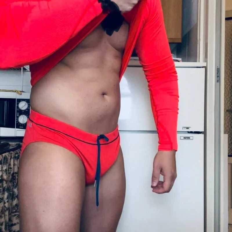 valentinoxxxxx — FansOnlyX creator profile
